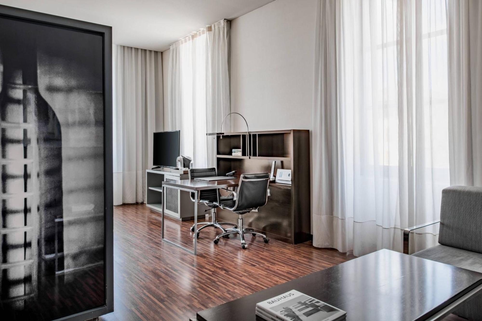 Ac Hotel Torino By Marriott Екстер'єр фото