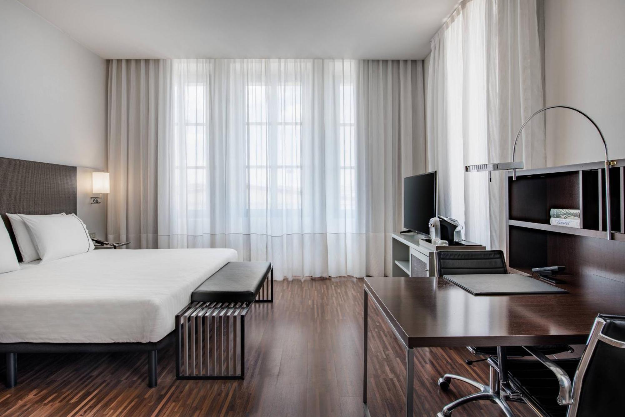 Ac Hotel Torino By Marriott Екстер'єр фото